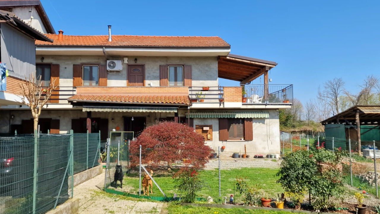 CUREGGIO  - MARZALESCO - Vendita