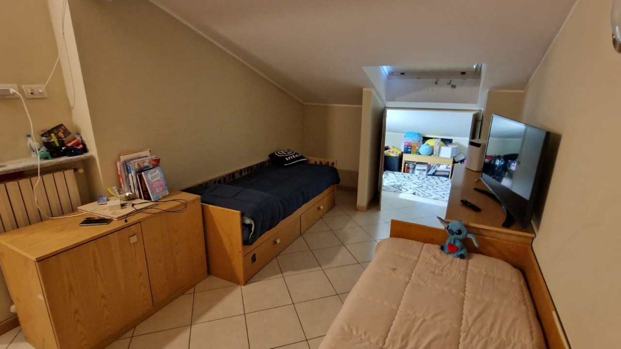 BORGOMANERO  - S.CRISTINA - Vendita