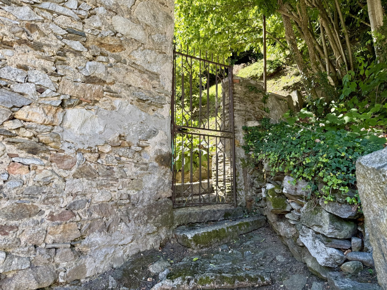 SAN MAURIZIO D'OPAGLIO  - BRIALLO - Vendita